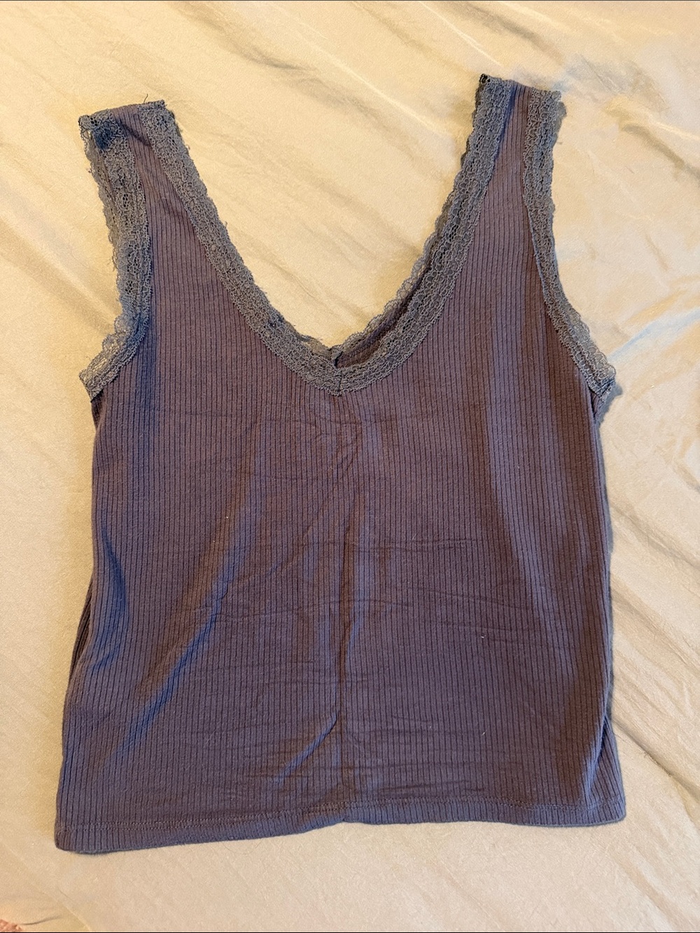 Women’s Lace-Trim Ribbed Tank Top - Picture 4 of 4